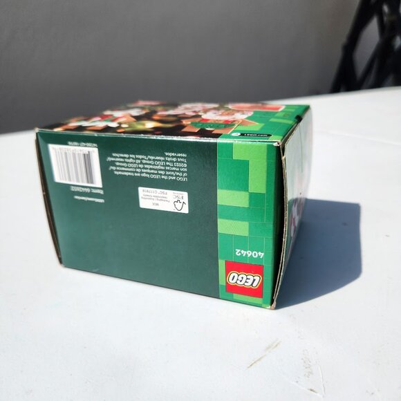 NEW Lego Gingerbread Ornaments Christmas Tree Decor Building Set 40642 Includes - Picture 8 of 12